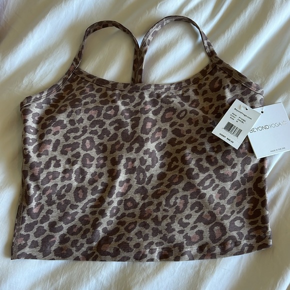 NWT Beyond Yoga cheetah print bra top - Picture 4 of 5